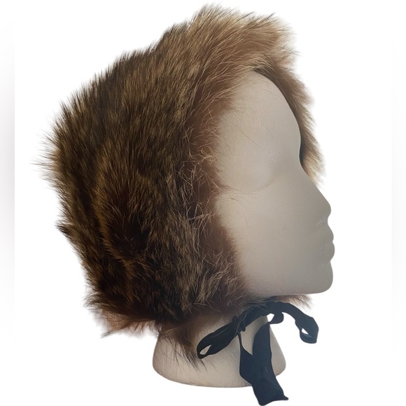 Vintage Brown Genuine Fur Bonnet Hood Grosgrain Black Ribbon Ties Winter Hat - Picture 1 of 16